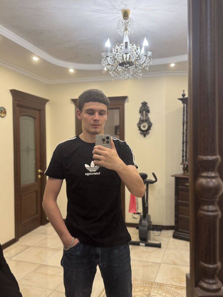  54463186  Alex, 26 ,    