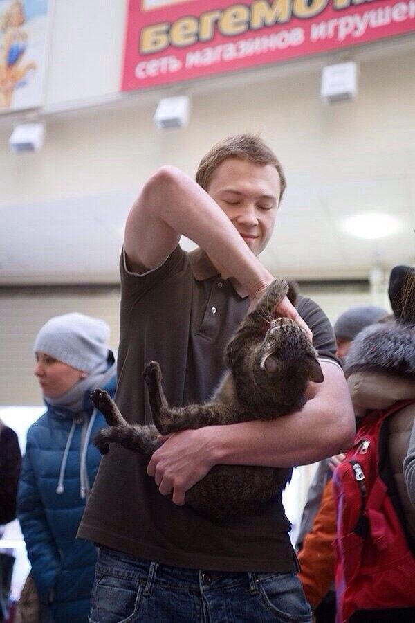  5354936  Mr Aleks, 30 ,    