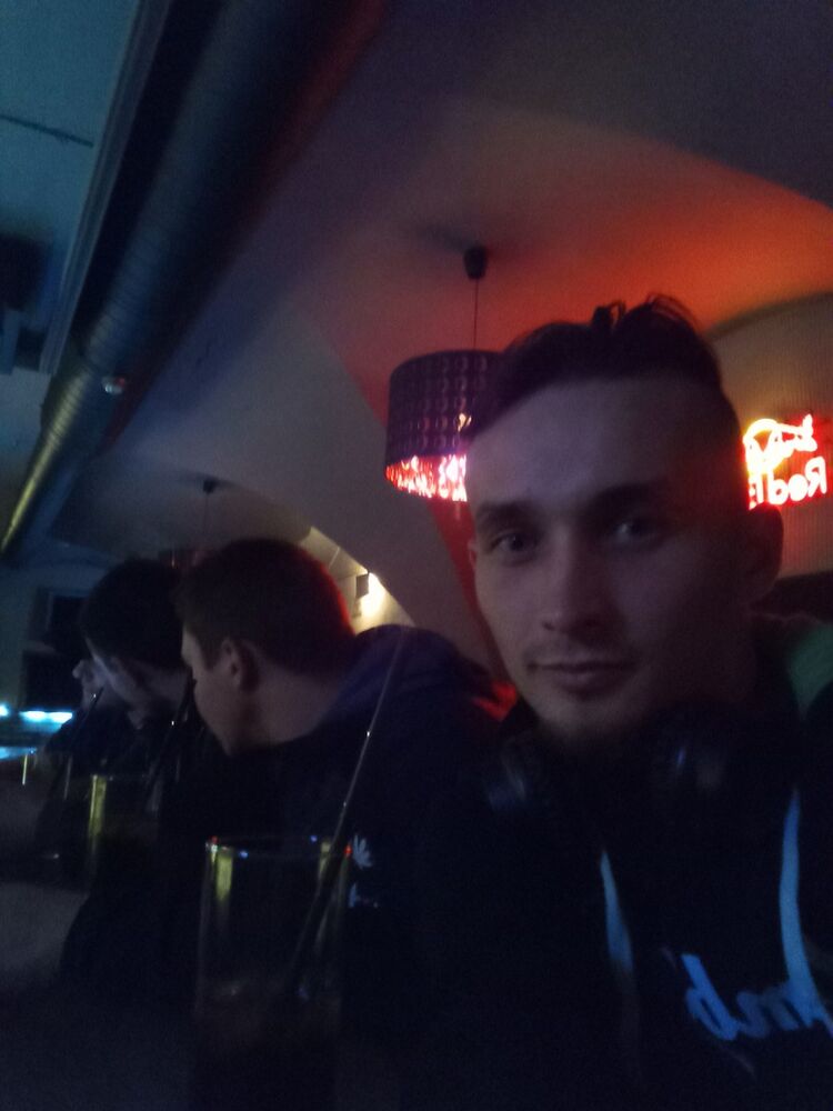  ,   Vladislav, 29 ,   ,   , c 