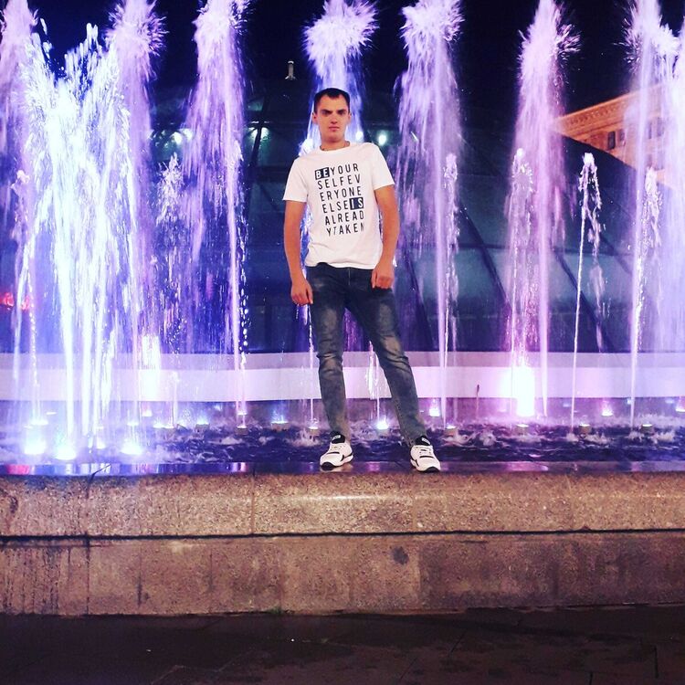  21204686  , 30 ,    
