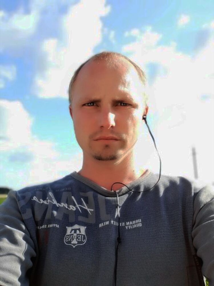  53010276  , 35 ,    