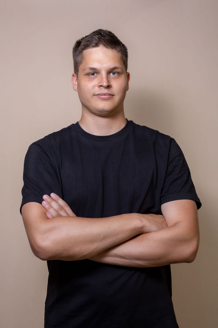  -,   , 25 ,   ,   