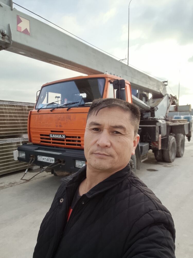  54521496  Abdugaffor, 47 ,    