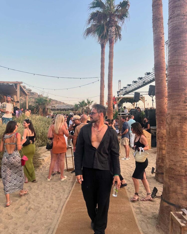  54131886  , 36 ,    -