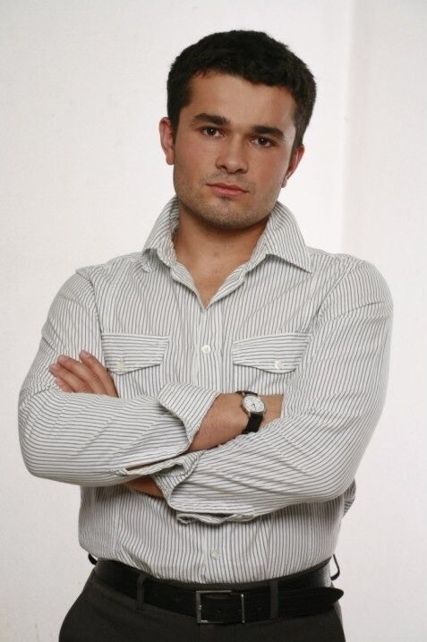  7302086  Fokusnik, 39 ,    