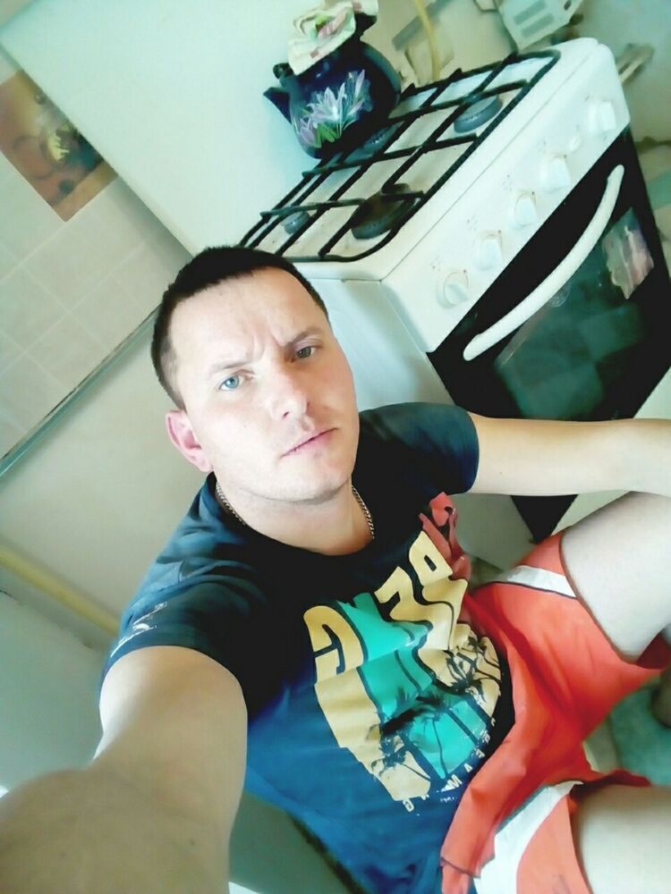  11900746  Wernbiu, 38 ,    