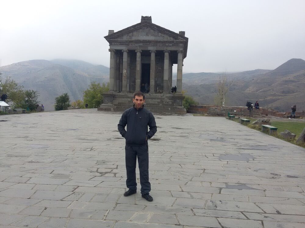  ,   ARMEN, 43 ,     , c 