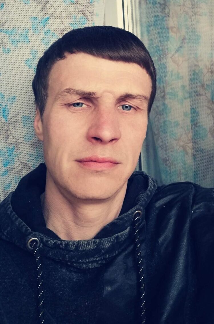  19609806  , 44 ,    