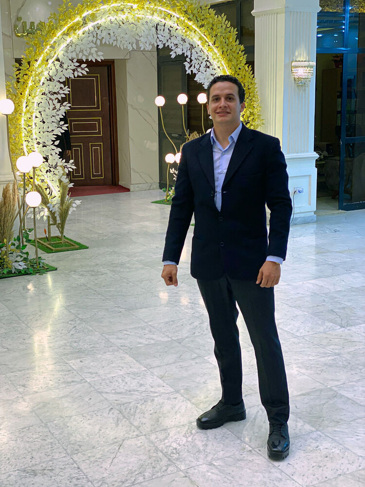  ,   Mostafa os, 27 ,   ,   , c 
