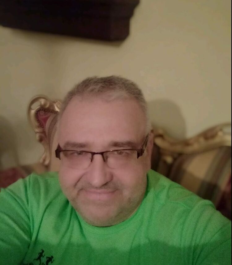  ,   Valentin, 57 ,     , c 