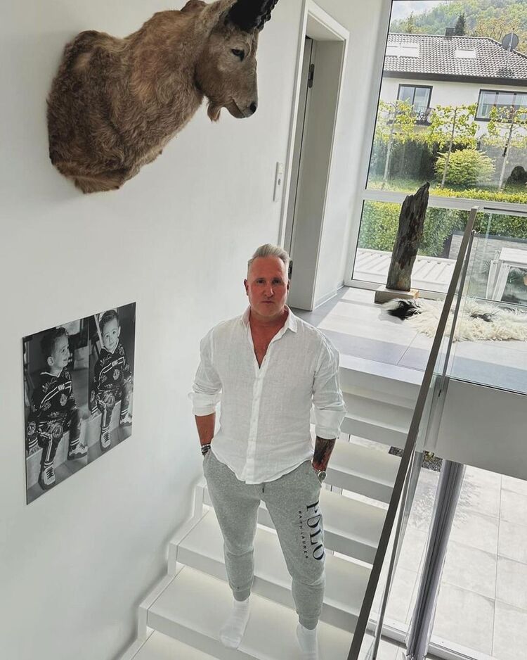 ���������� Edmundston, ���� ������� Alvin, 61 ���, ������������ ��� c�������� ���������