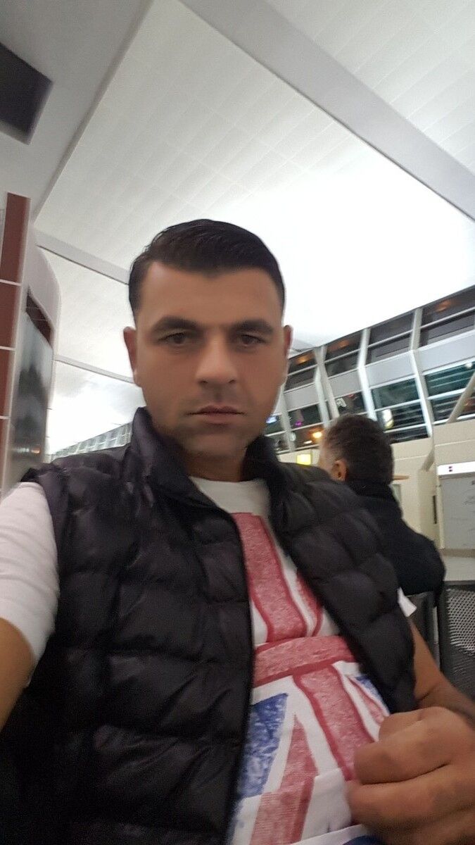  8297106  Gio, 43 ,    