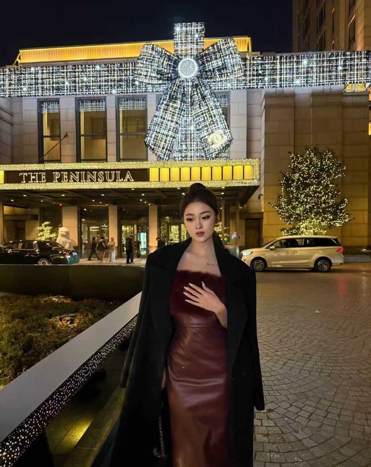  Paddington,   Amelia, 33 ,   ,   