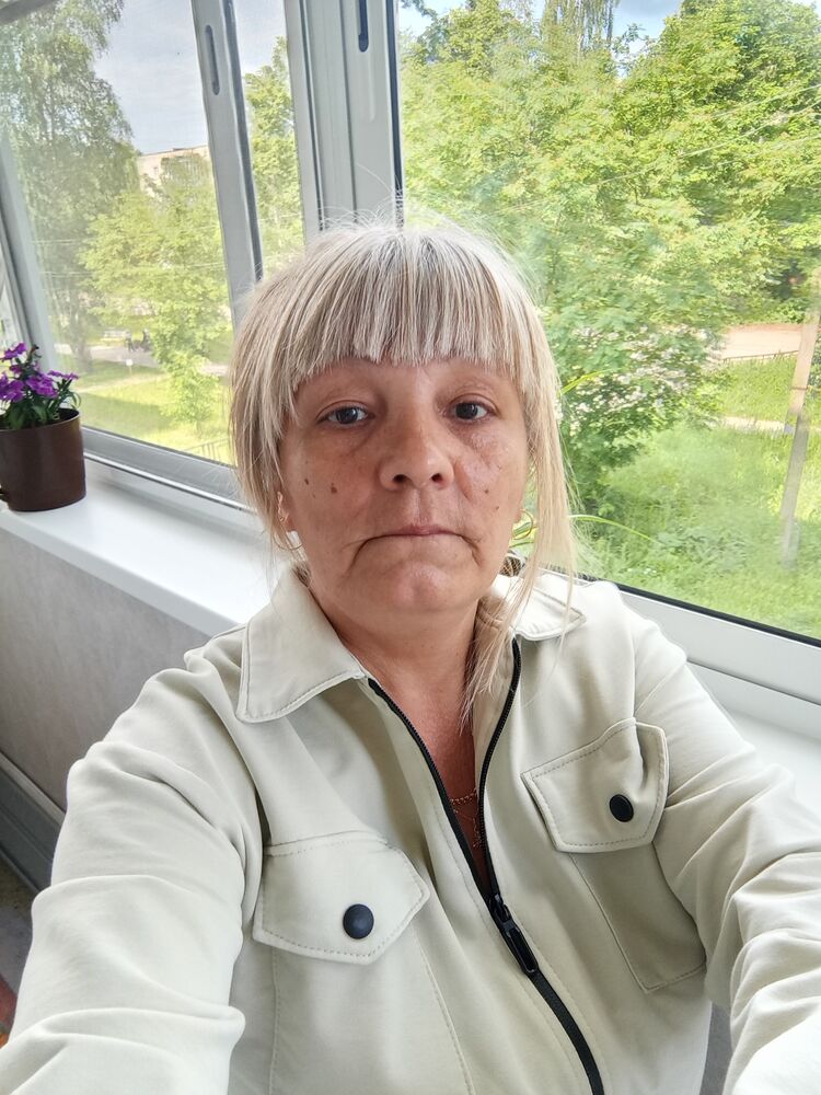  52118666  Galina, 55 ,    
