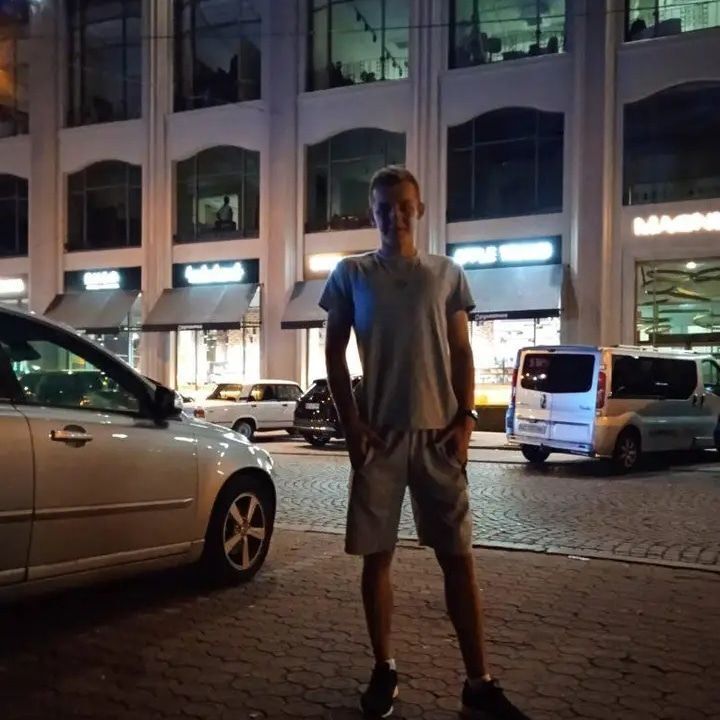  39105366  , 27 ,    