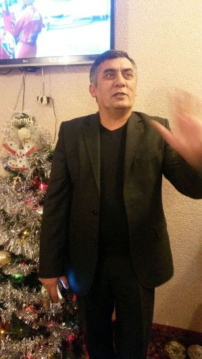  9158616  Husein, 62 ,    