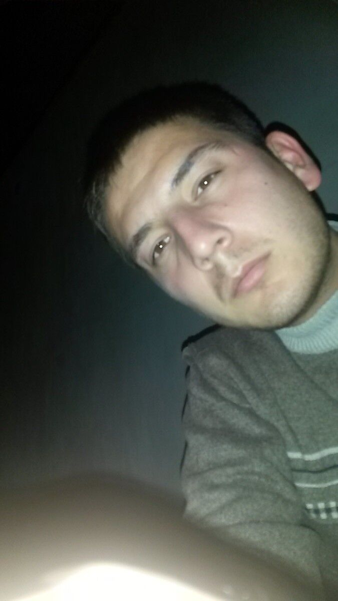  6788376  Moxir, 35 ,    