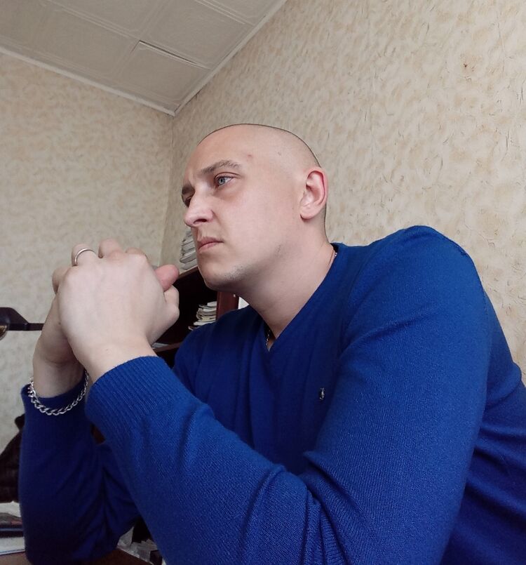  41801986  Vladimir, 37 ,    