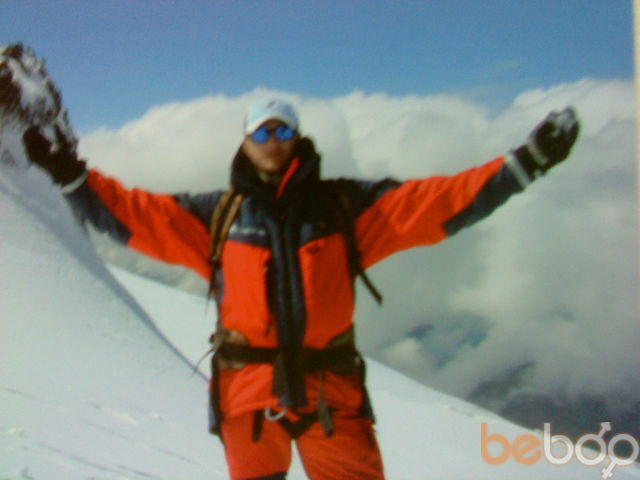  ,   Riki, 42 ,  