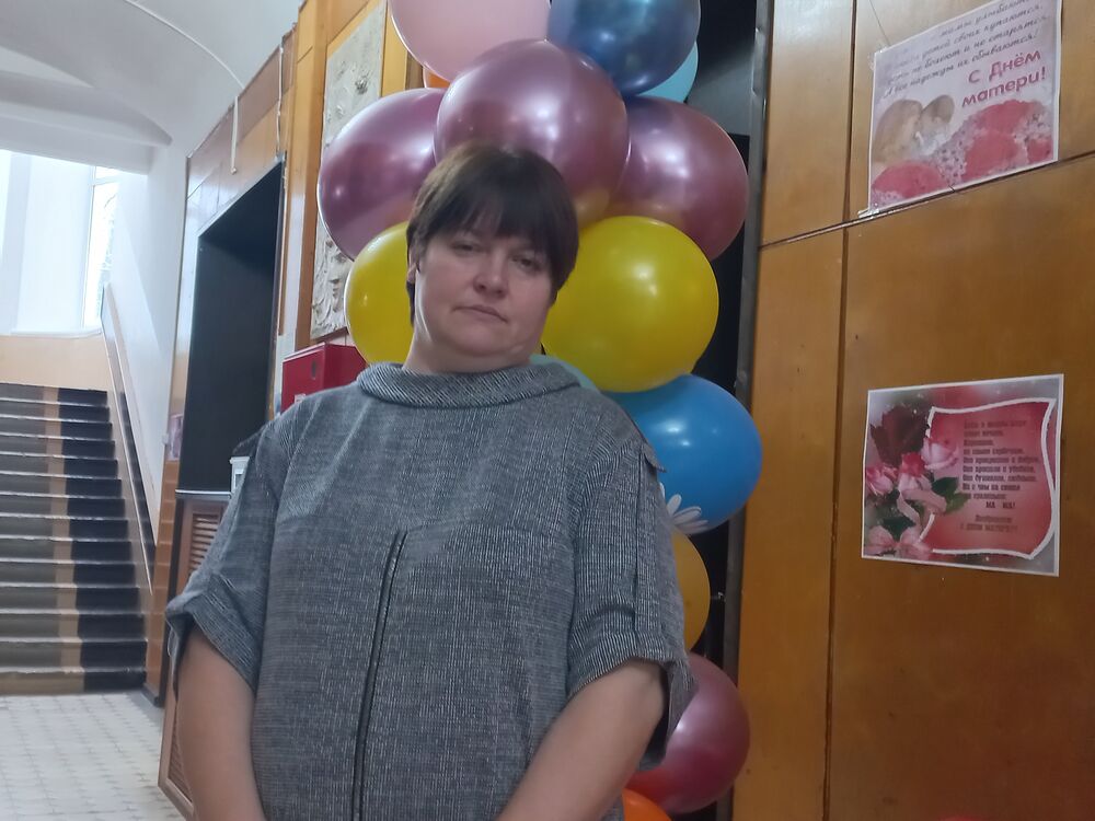  49424046  , 43 ,    