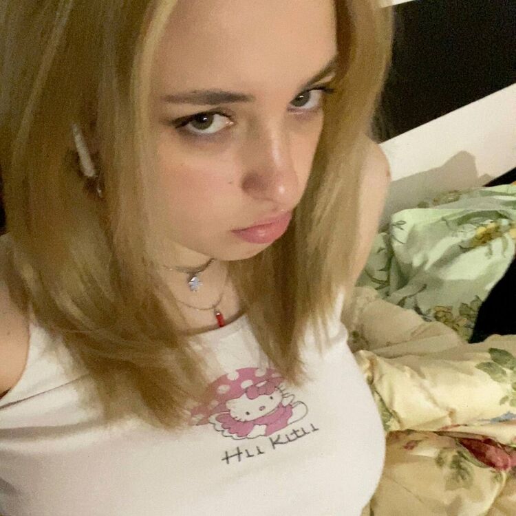  -,   , 27 ,     , c 