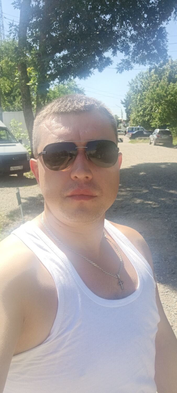  43812656  , 28 ,    