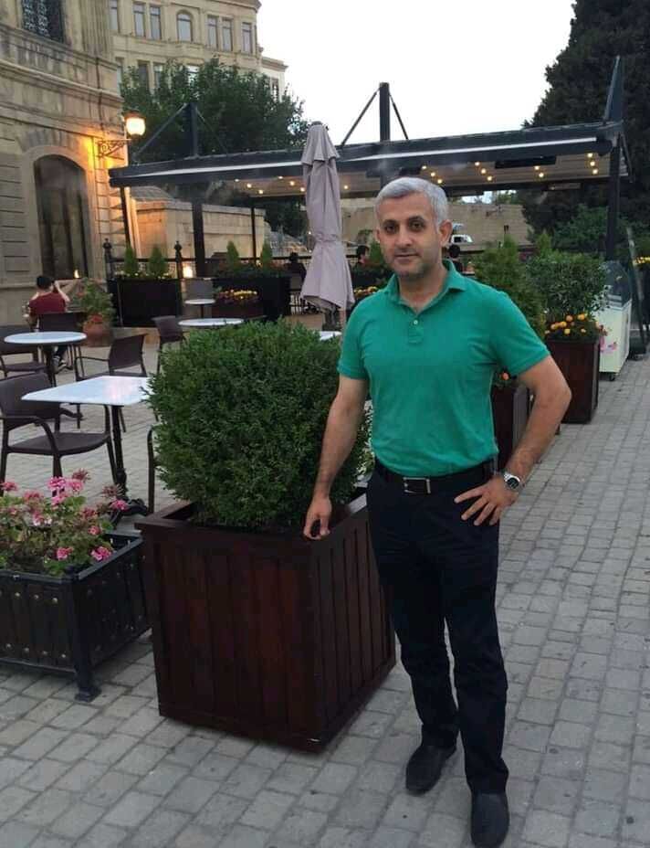  36814076  Mikhail, 61 ,    