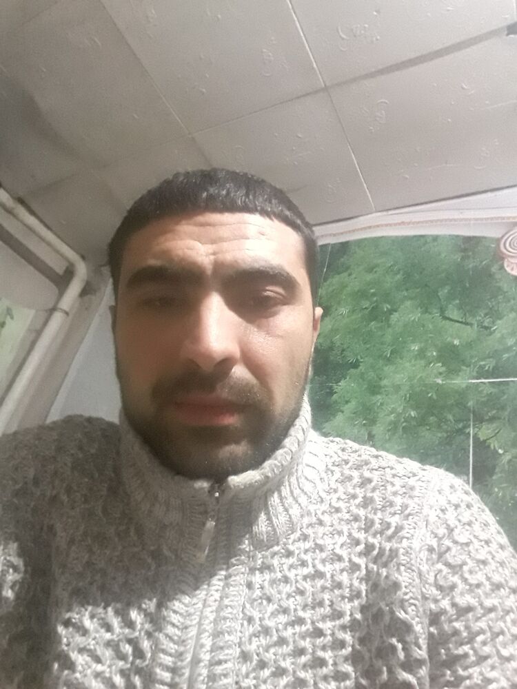 33775786  Bobur, 30 ,    