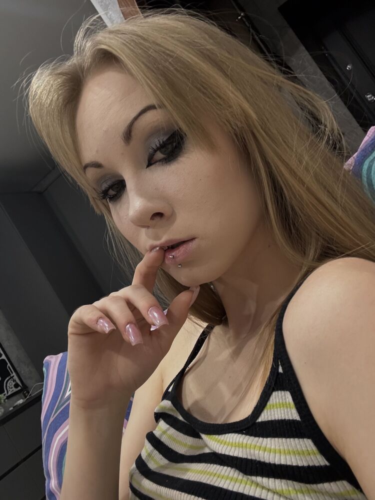  47704826  , 22 ,    
