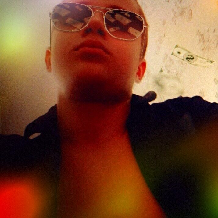  44368906  , 20 ,    