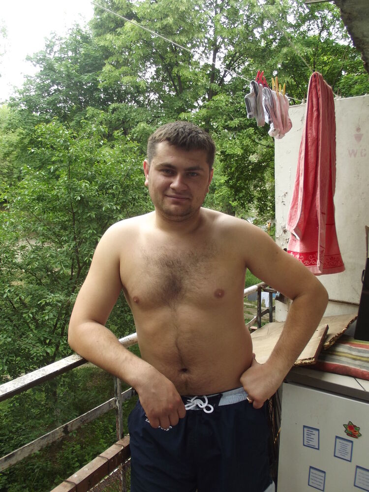  4296896  Vitalie, 39 ,    