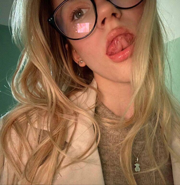  ,   , 24 ,   c 