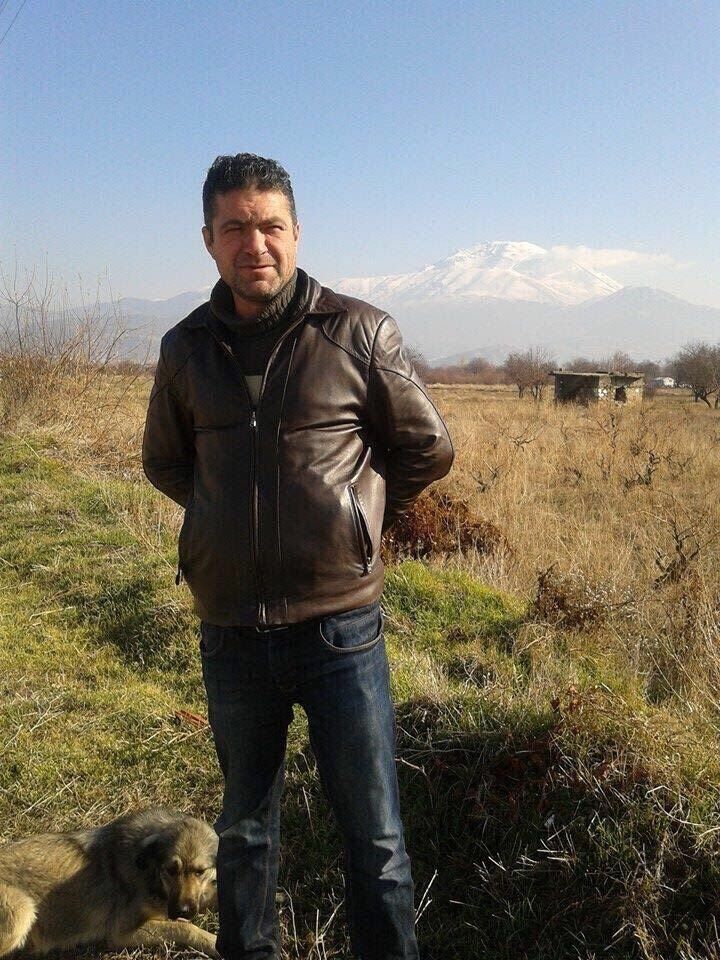  31358366  Bulent, 50 ,    