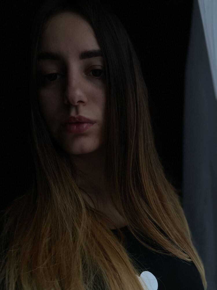  38210286  , 27 ,    --