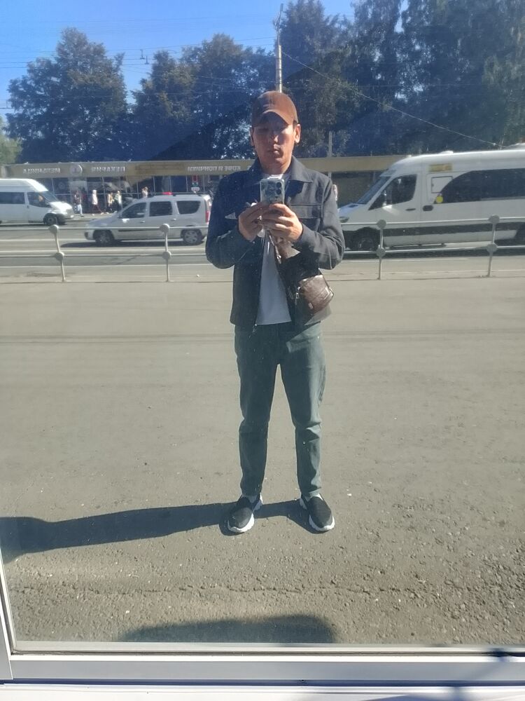  53512676  , 37 ,    