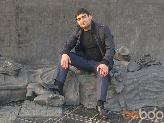  ,   Zaur, 39 ,  