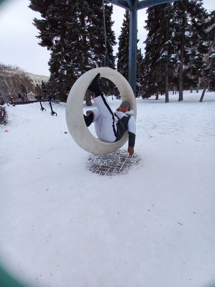  ,   Kira, 51 ,   ,   , 