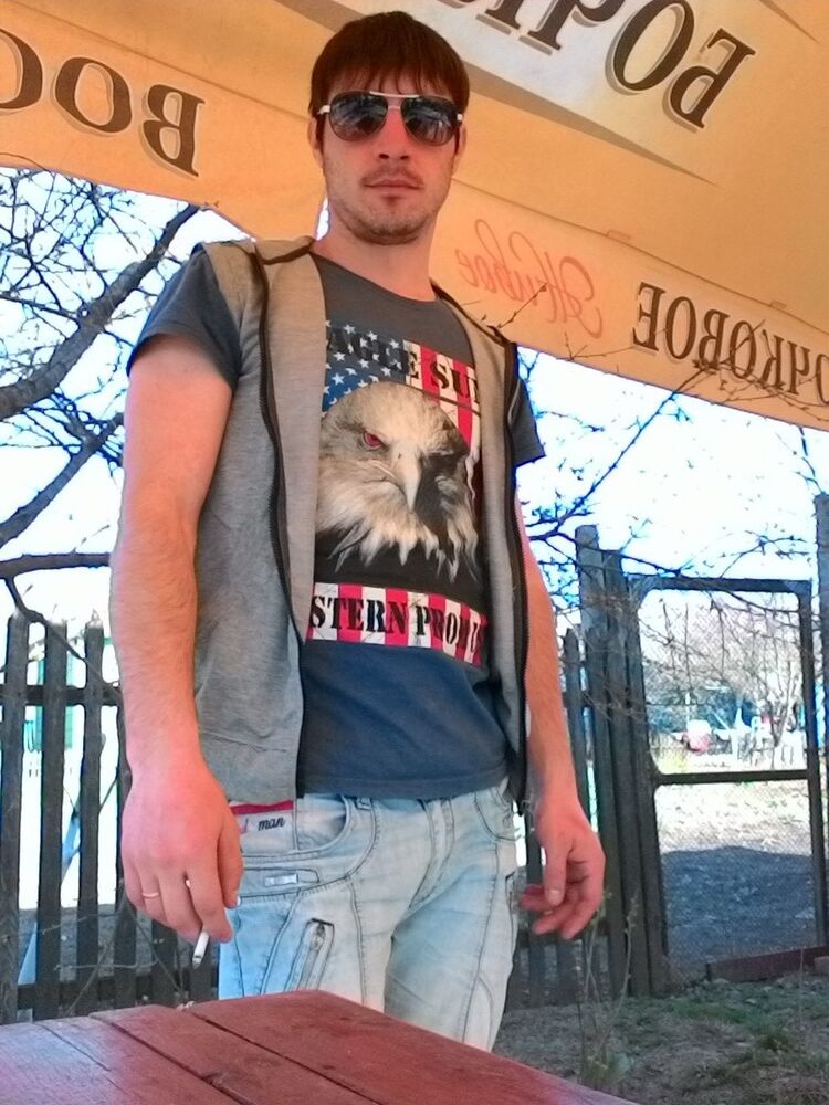  6268246  Alex, 35 ,    