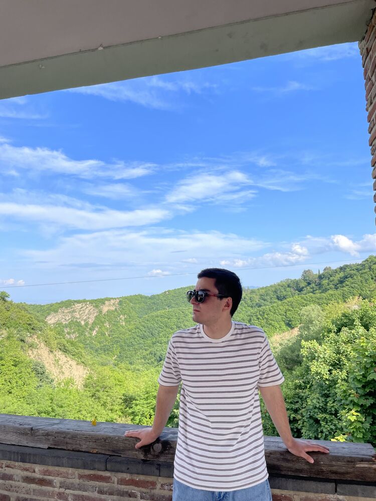  ,   Beno, 19 ,   ,   