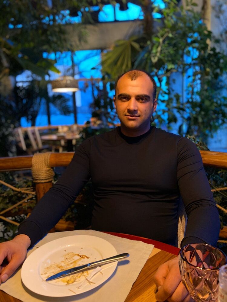 ���� 41935726 ������� Hrach, 34 ����, ���� ���������� � �������