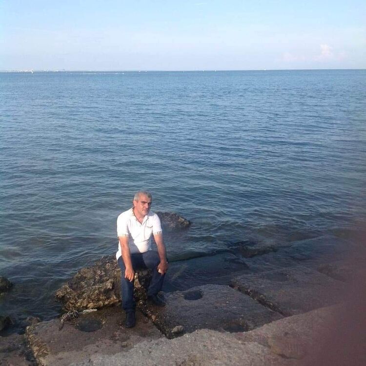  ,   Kolik, 46 ,   ,   