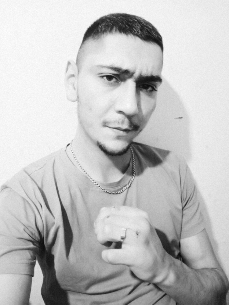  48307876  , 29 ,    