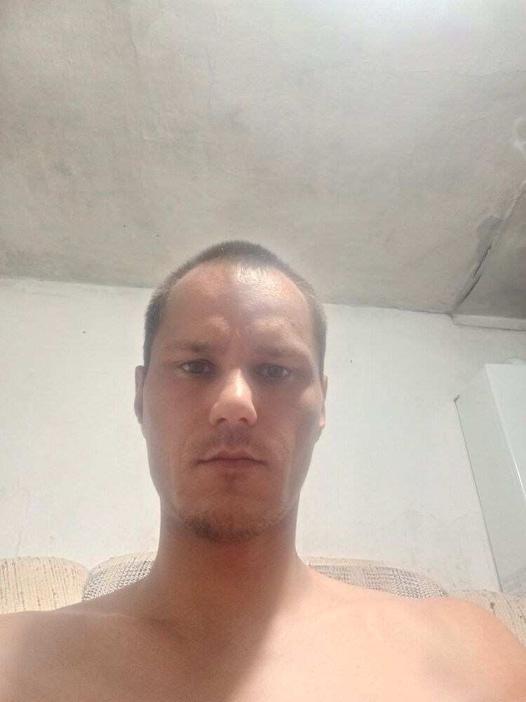  53436126  , 33 ,    