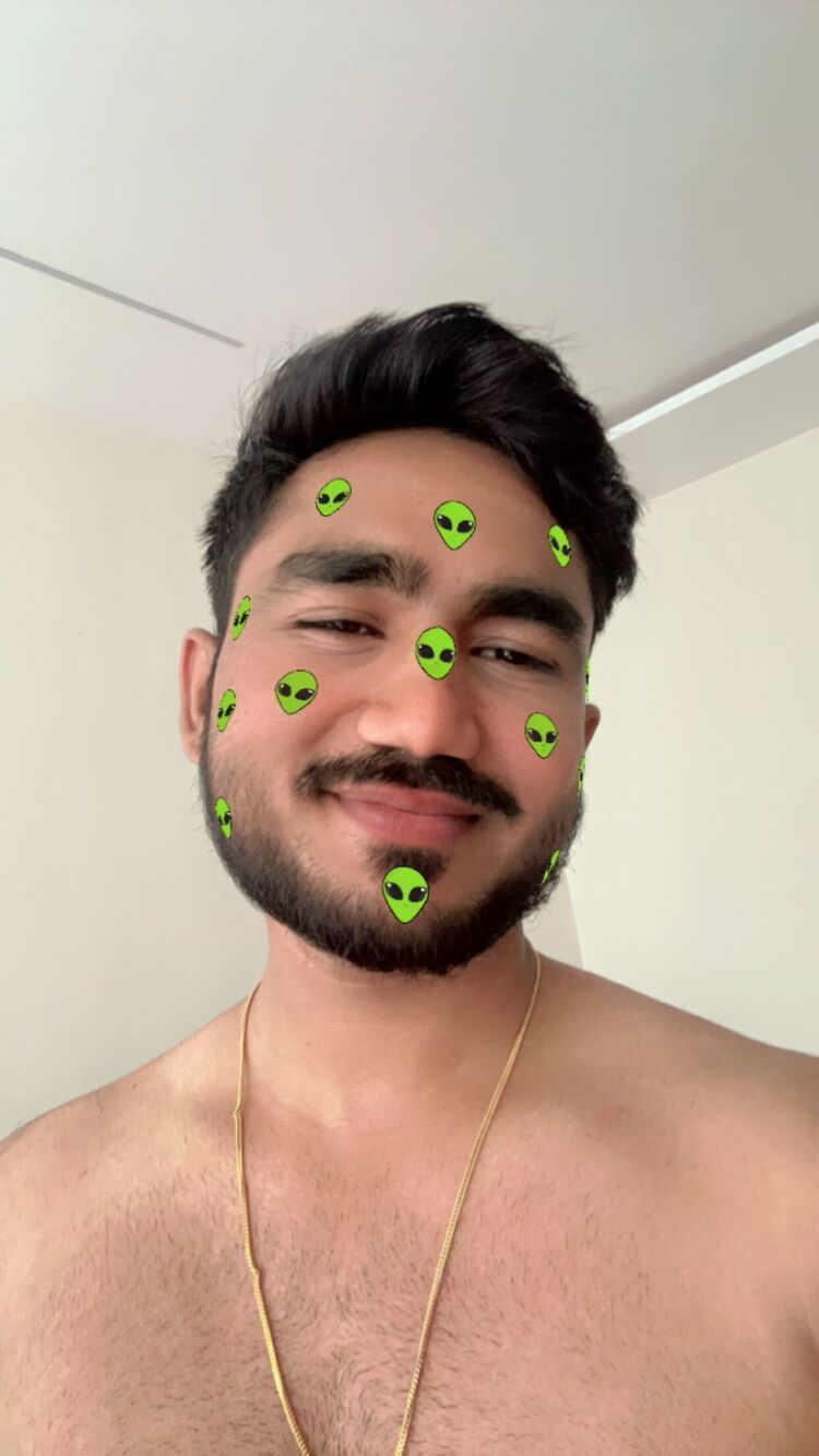  44089336  Akshay Patil, 26 ,    