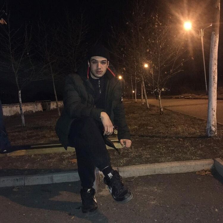  22333816  , 29 ,    