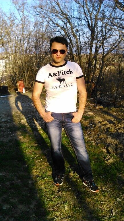  ,   Balu, 40 ,   ,   , c 