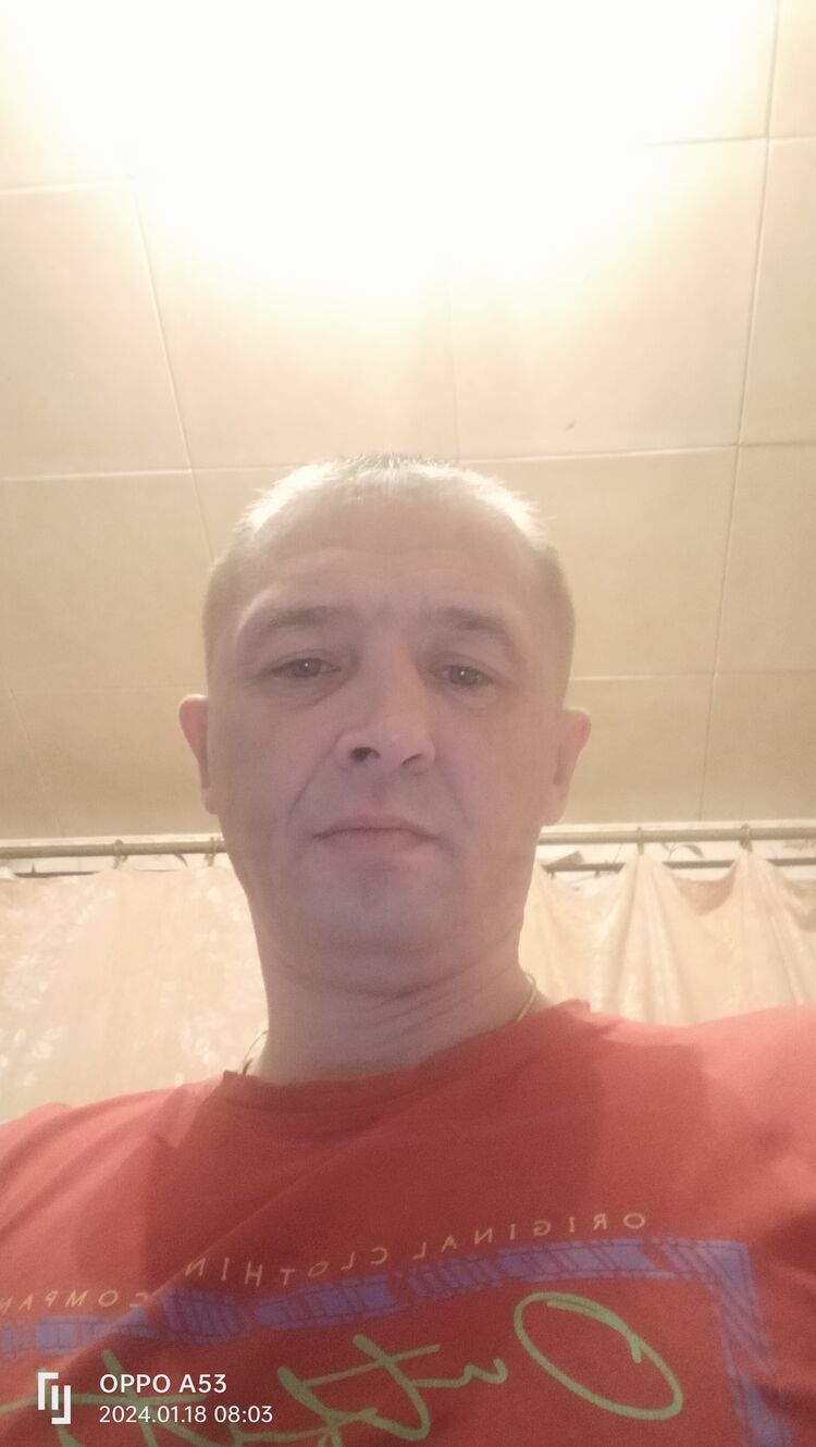  42146696  A, 39 ,     