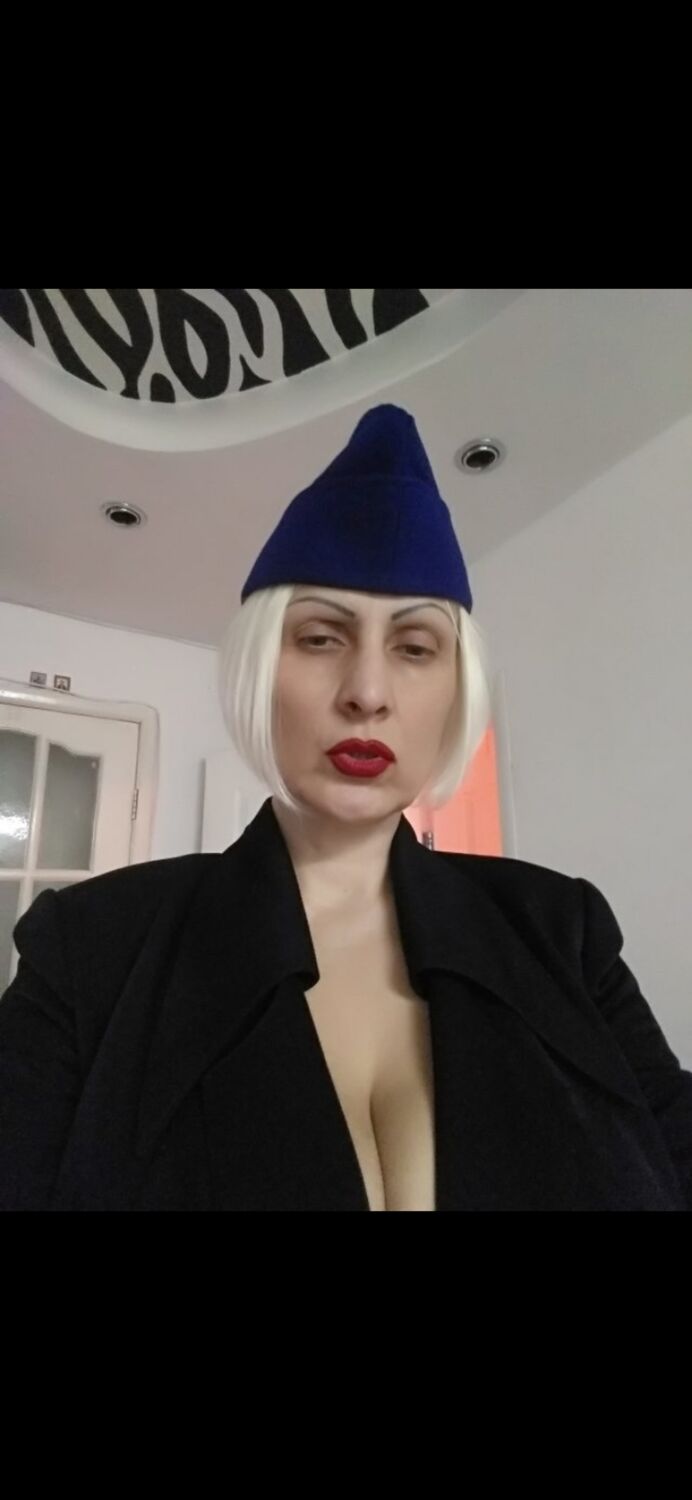  38790246  , 52 ,    -