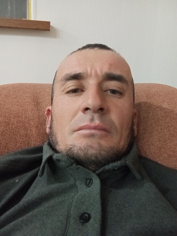  51933236  , 45 ,    