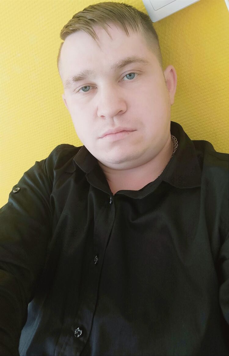  47811376  , 33 ,    